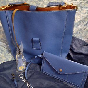 Dooney & Bourke Bucket Bag